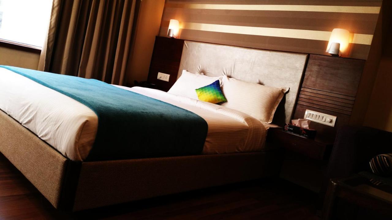 Hotel Qualia Suites At Delhi Airport Nové Dillí Exteriér fotografie